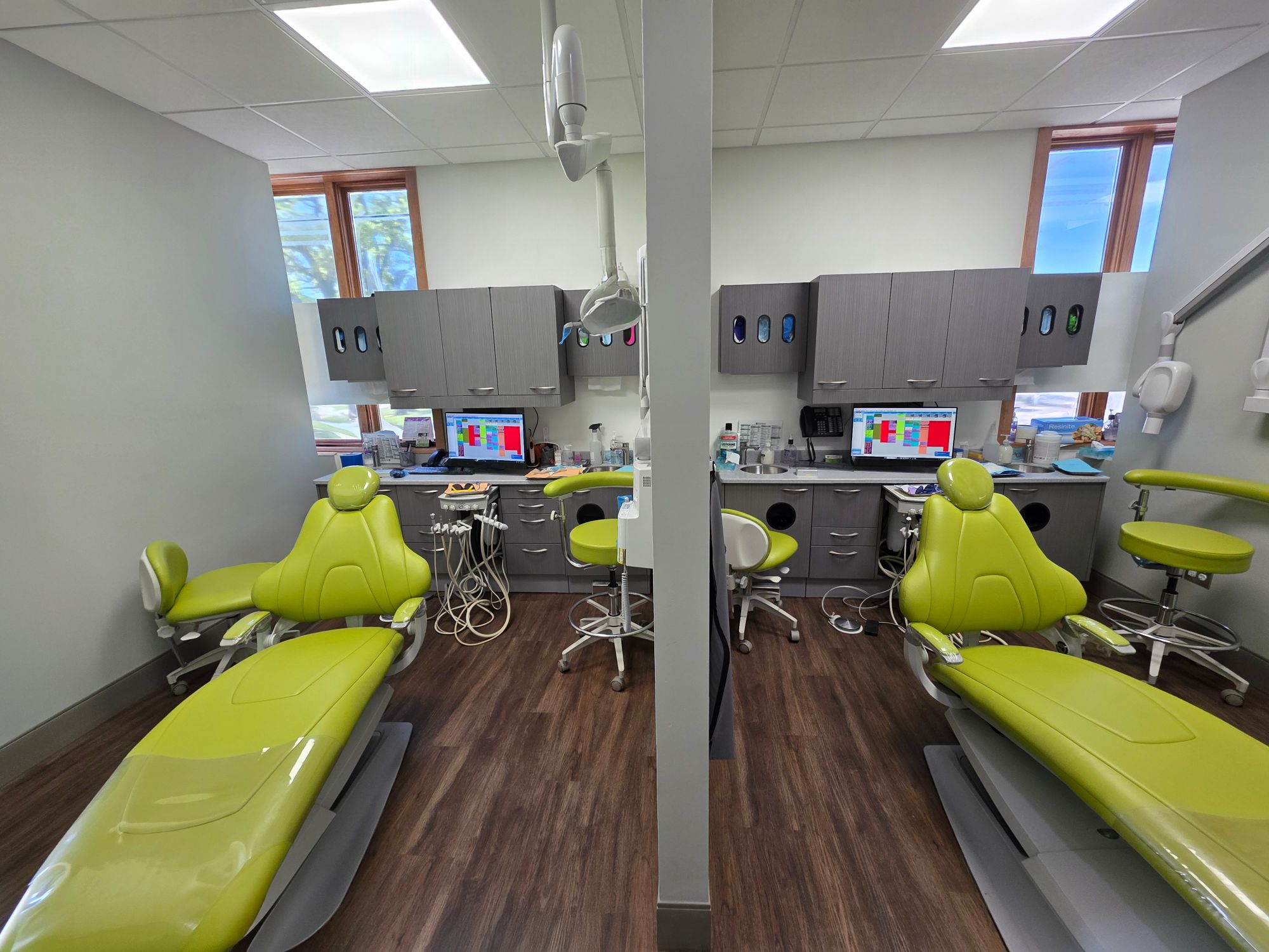 Dental procedure room at Greenwoods Dental Clinic in Pembina 